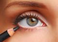 the image to "eye pencil" in Polish