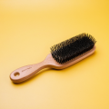 the image to "hairbrush" in Polish