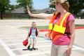 the image to "school crossing patrol officer" in Polish