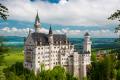 the image to "Das Schloss Neuschwanstein" in Polish