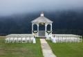 the image to "wedding chapel" in Polish